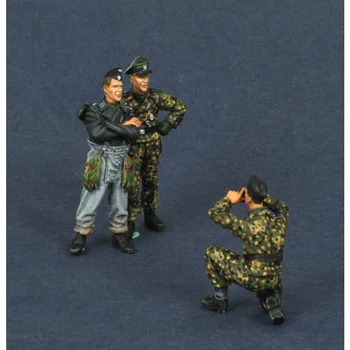 1/35 Dervos baltas modelis Dervos kareivio 3 asmenų modelis reikalauja rankinio modelio dažymo