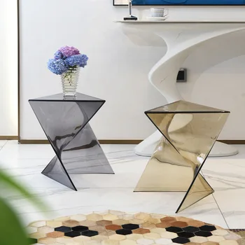 Akrilinė sofa kraštinis staliukas Svetainė Skaidrus geometrinis kavos staliukas Mažas vienetas Paprastas naktinis staliukas Dizaineris Žaibo kampas