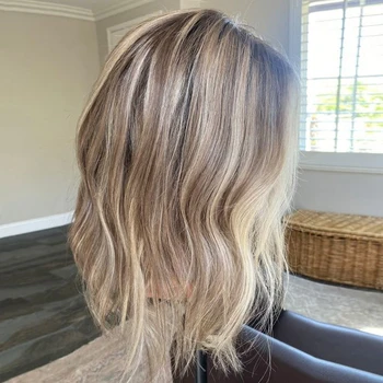 Blonde Baylage Highlights Remy Žmogaus plaukų nėrinių priekinis perukas HD 13x6 nėrinių priekinis perukas moterims Šiek tiek balinti mazgai Natūrali banga
