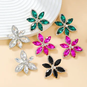 Fashion Rhinestone Crystal Geometry Dangle auskarai moterims Nauji perdėto prabangaus dizaino papuošalų vakarėlių aksesuarai