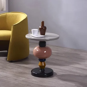 Prabangaus dizaino Kavos staliukai Šoninis staliukas Svetainė Nordic Funky Minimalistinis Elegantiškas centrinis apvalus stalas De Chevet Funky baldai