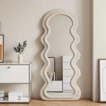 prancūziškas šiaurietiškas sieninis veidrodis dizainas Banguotas vonios kambarys Minimalistinis miegamasis Didelis grindų veidrodis Makiažas Specchi Trucco Namų dekoravimas