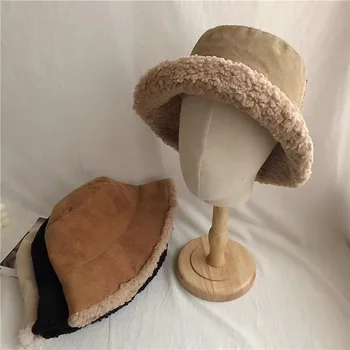 Rudens žiemos ėriukų vilnos kaušinės kepurės Šiltos zomšos ėrienos vilnos pamušalo kaušo kepurė moterims Lady Fashion lauko baseino kepurė Žvejo kepurė