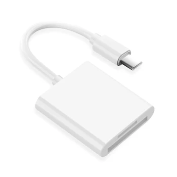 USB C į kortelių skaitytuvo adapterį, skirtą SD atminties kortelių skaitytuvo jungčiai
