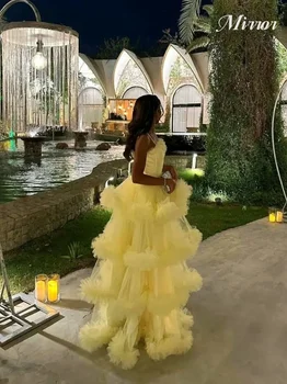 Veidrodinė suknelė Elegantiškas vintažinis saldus geltonas raukinys A-Line be petnešėlių Oficiali proga Prom suknelė Vakariniai vakariniai chalatai