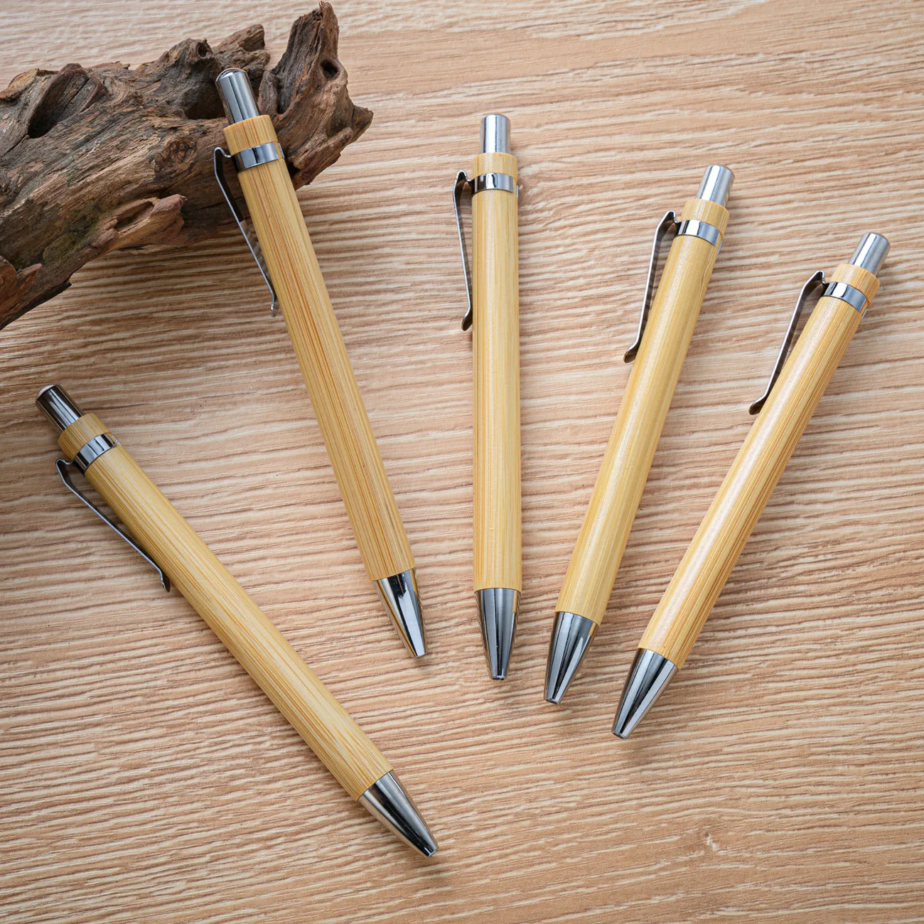 50PCS Bambuko medžio tušinukas 1.0mm kulkos antgalis Verslo parašo rutulinis rašiklis Biuro mokykla Wrting Raštinės reikmenys