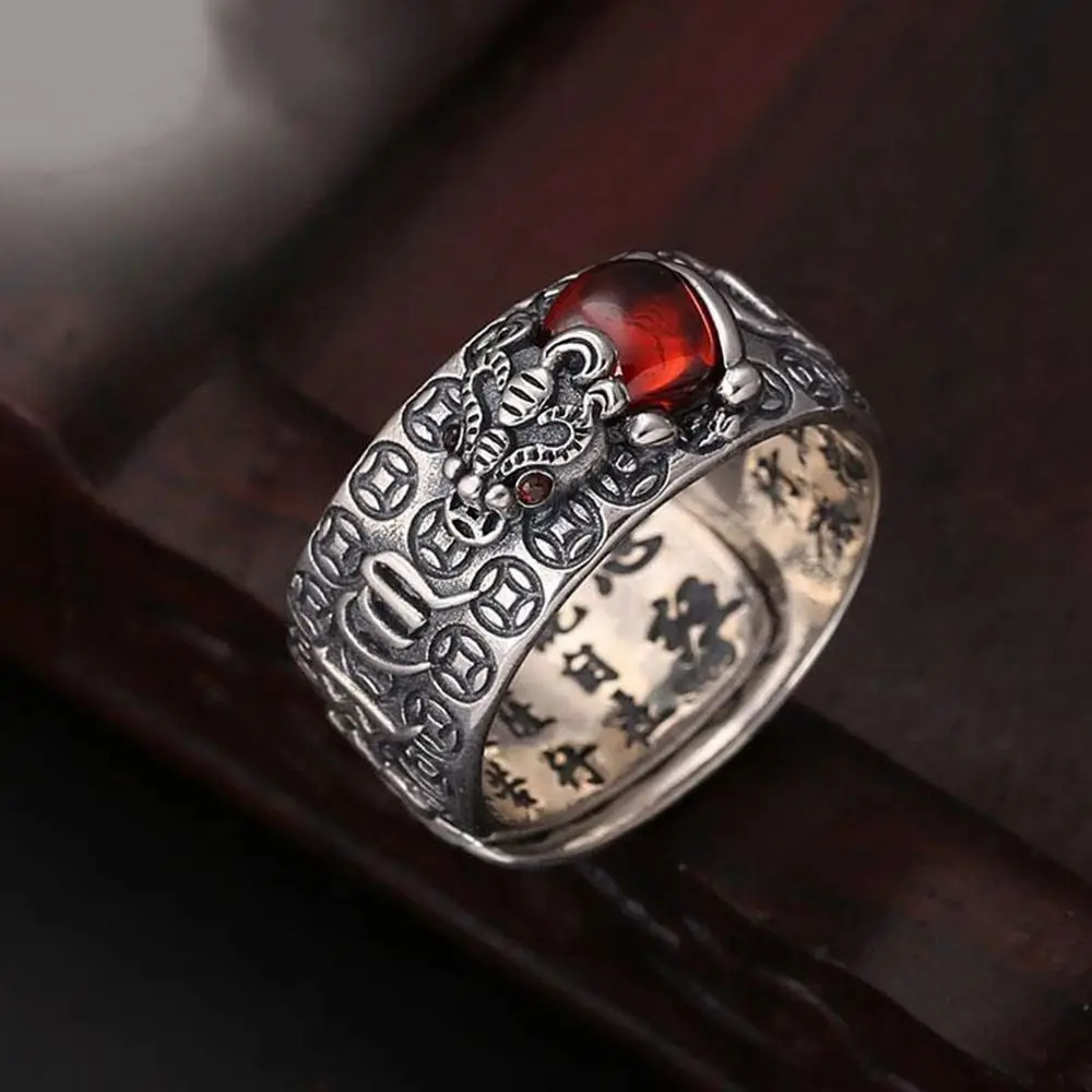 Sėkmės amuletas Turtas Palankūs debesys Rubinas Dominuojantis budistų papuošalas Dovanos Metaliniai žiedai Vyrai Moteriški žiedai Reguliuojamas atviras žiedas