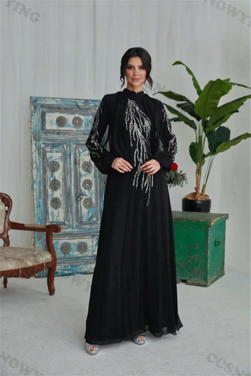 Aplikacijos Karoliukais puoštos musulmoniškos vakarinės suknelės Šifonas ilgomis rankovėmis Islamo formalios partijos chalatai Moterys aukštu kaklu Arabiški chalatai De Soirée