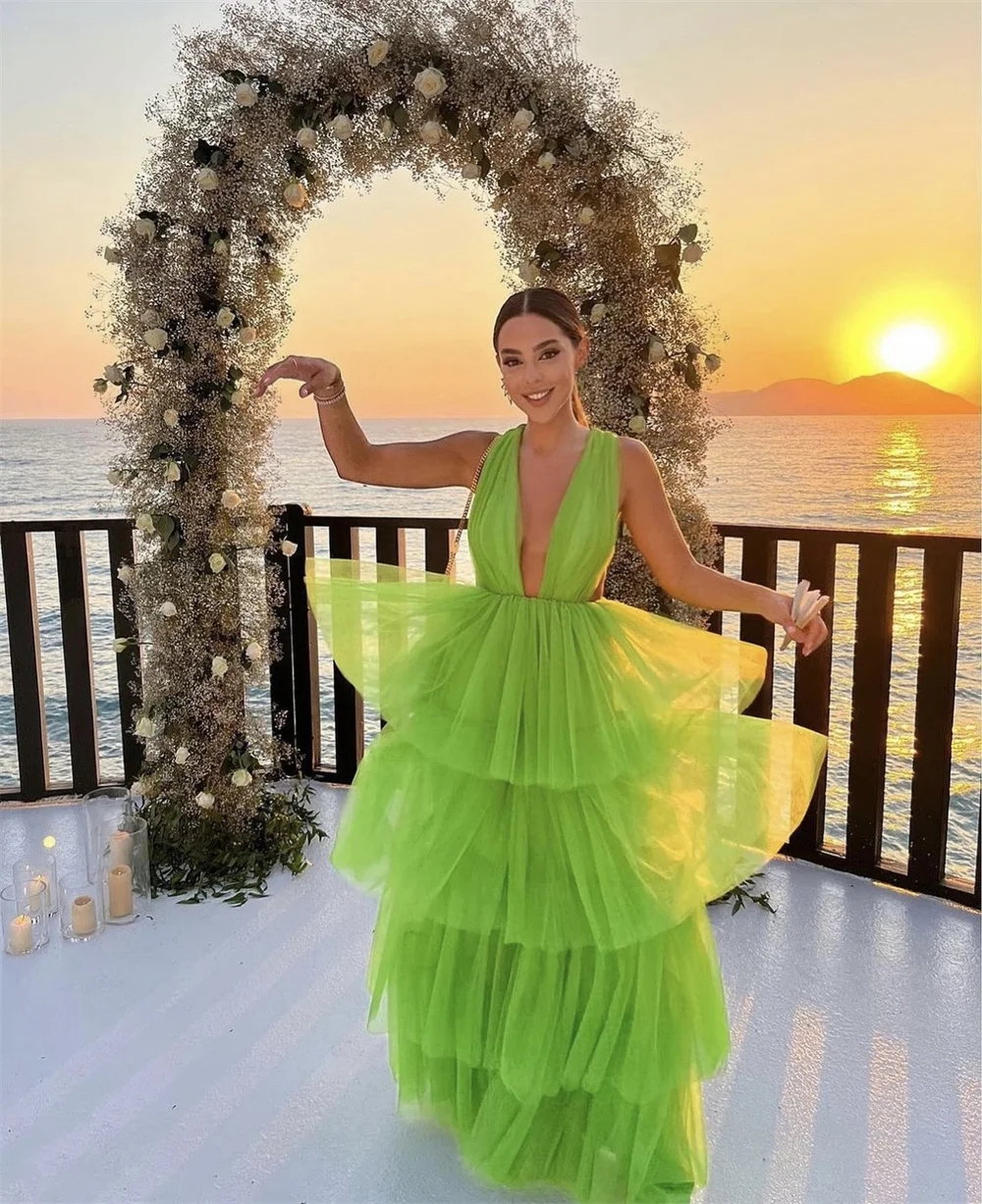 Jessica Deep V-neck Green Prom suknelės Keli sluoksniai Tiulio vakarinės suknelės Vestidos De Noche Moterų vestuvių vakarėlio suknelės
