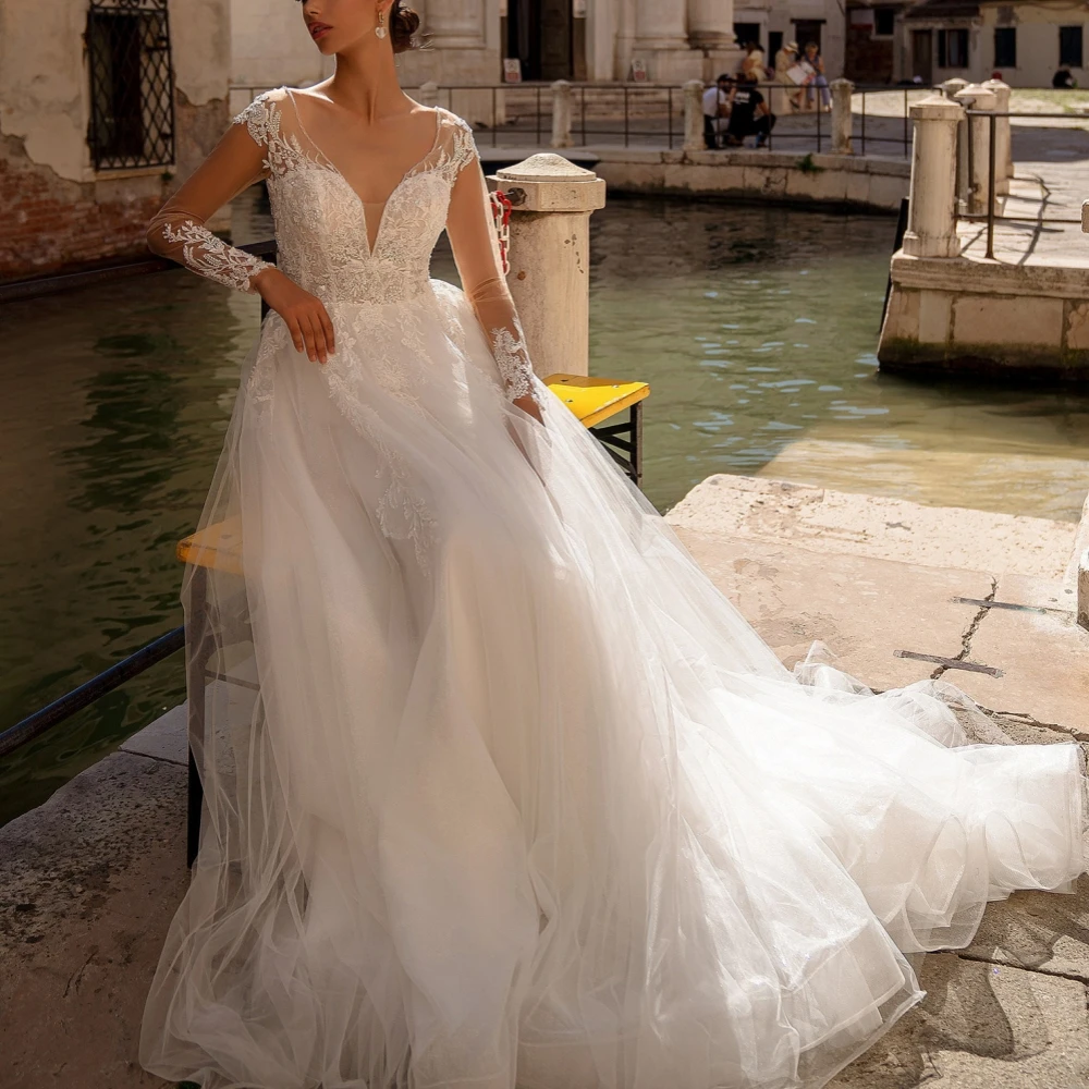 Šiuolaikinės tiulio aplikacijos vestuvinės suknelės V-Neck A linija Vestuviniai chalatai Elegantiški ilgomis rankovėmis nėriniuota suknelė Vestidos de Novia