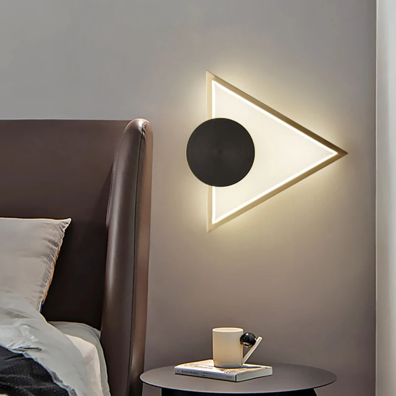 FSS Moderni varinė sieninė lempa Geometrinis paprastas Auksinis miegamasis Naktinė svetainė TV fonas Sieninis šviestuvas Laiptų praėjimo sieninis šviestuvas