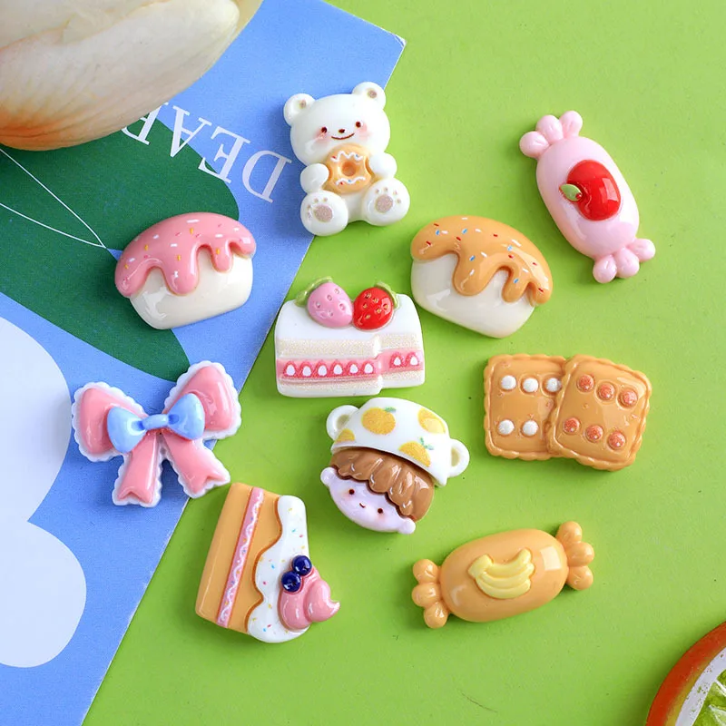 Kawaii animacinių filmų gyvūnų tortas saldainių plokščiadugnė derva ShellieMay kabošono iškarpų knygos dekoravimas 