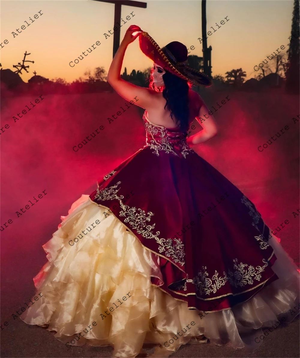 Meksikietiškas tiulis Ruched raudono aksomo siuvinėjimas Quinceanera suknelės Ball Gown 2024 Sweetheart Princess Sweet 16 suknelių vestuvinė suknelė