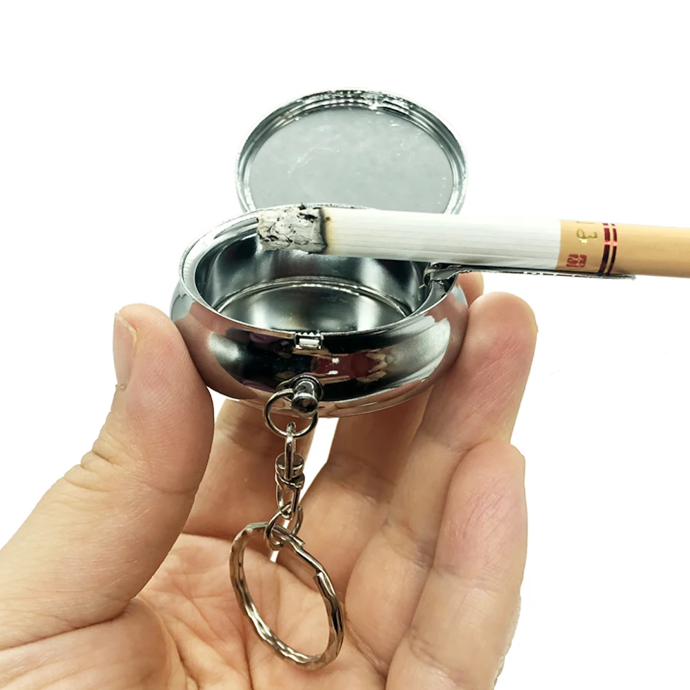 Raktų pakabukas nešiojama peleninė cigaretėms Fashion Hot Mini Outdoors Round Alloy Pocket Smoke Peleninė