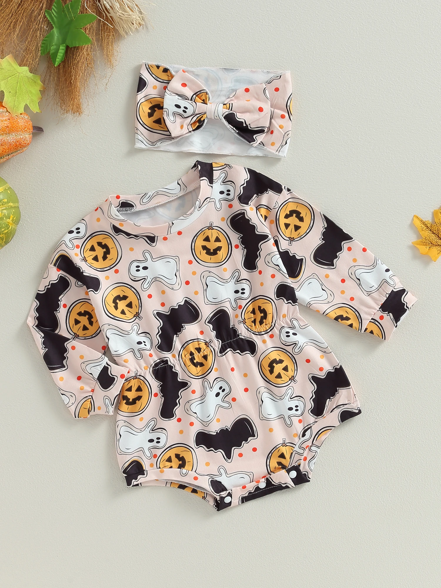 Žavingas Helovino kostiumas mergaitei - vaiduoklių ir moliūgų atspaudų romperis ilgomis rankovėmis, puikiai tinkantis naujagimiams ir kūdikiams