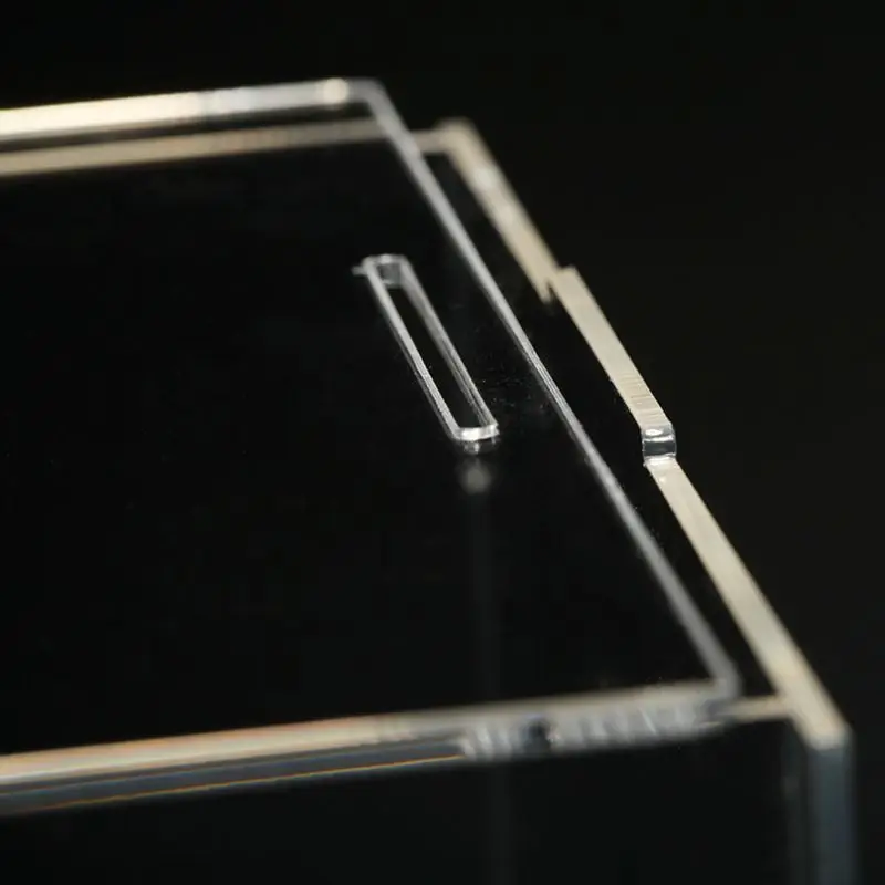 skaidrus akrilo vitrininis dėklas Juodas pagrindas Apsaugos nuo dulkių modelio žaislų demonstravimo dėžutė 