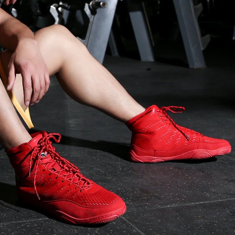 Prabangūs prekės ženklo bokso batai Vyrai Geros kokybės koviniai imtynių vaikai Profesionalūs sportiniai bateliai Moterys Anti Slip Gym Imtynių batai