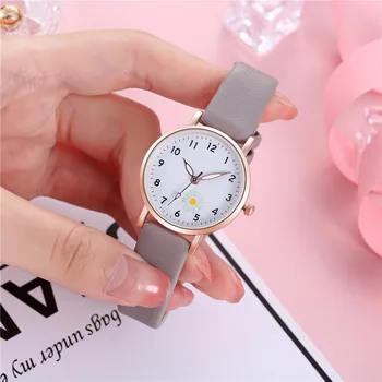 Šviečiančios moterys Paprastas laikrodis Madingi rankiniai laikrodžiai moterims Laisvalaikio odinis dirželis Kvarcinis laikrodis Montre Femme Relogio Feminino